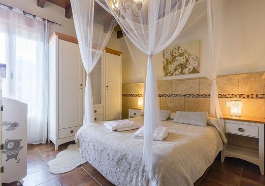 Country house in Jalón