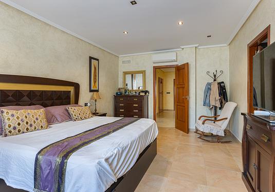 Villa in Los Montesinos