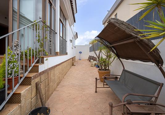 Villa in Los Montesinos