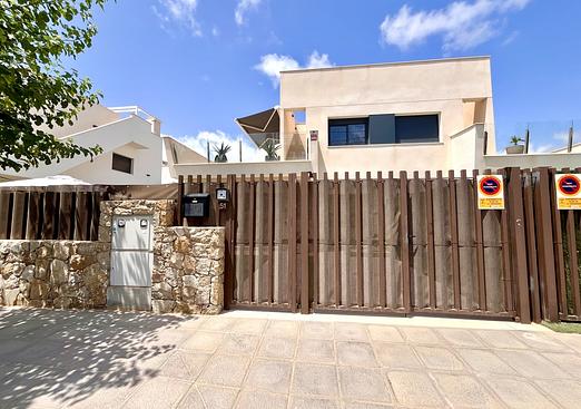 Villa in Torre de La Horadada