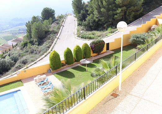 Town house in Jalón