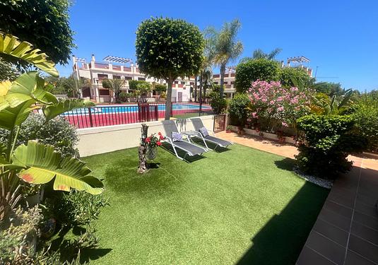 Apartment in Los Alcazares