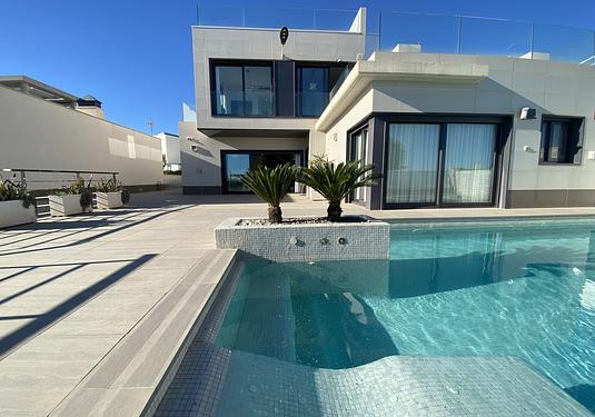 Villa in San Miguel de Salinas