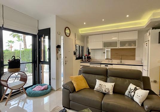 Apartment in Orihuela Costa