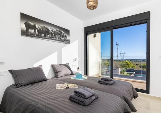 Villa in San Miguel de Salinas