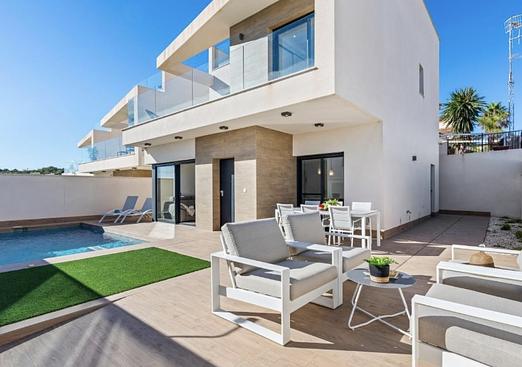 Villa in San Miguel de Salinas