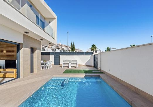 Villa in San Miguel de Salinas