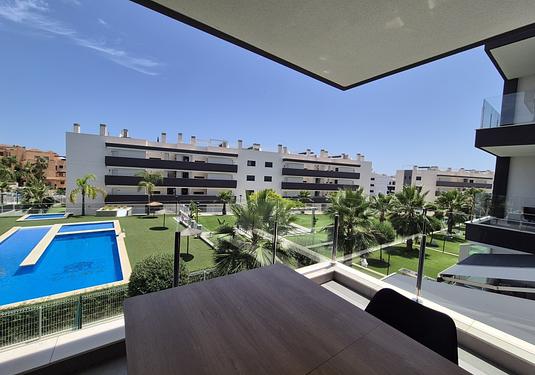 Apartment in Las Filipinas