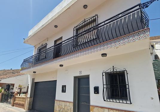 Town house in Vinuela
