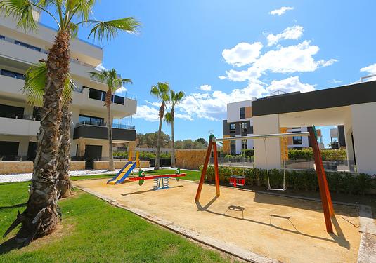 Apartment in Orihuela Costa