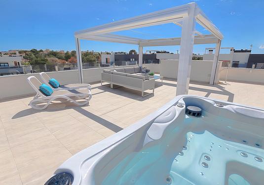 Apartment in Orihuela Costa