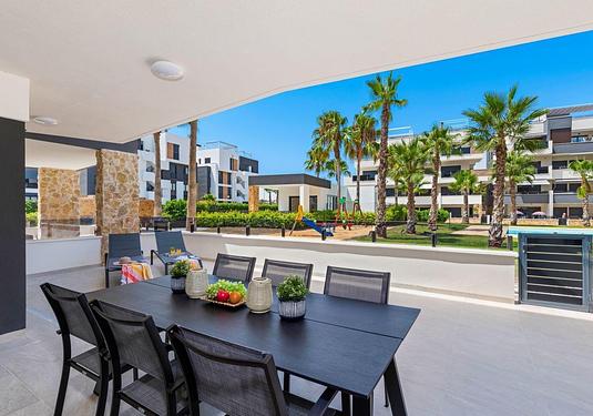 Apartment in Orihuela Costa