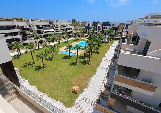 Penthouse penthouse in Orihuela Costa