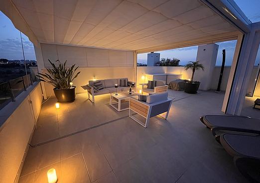 Penthouse penthouse in Orihuela Costa