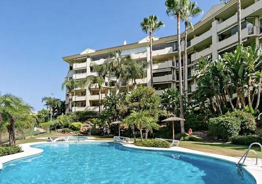 Apartment in Guadalmina