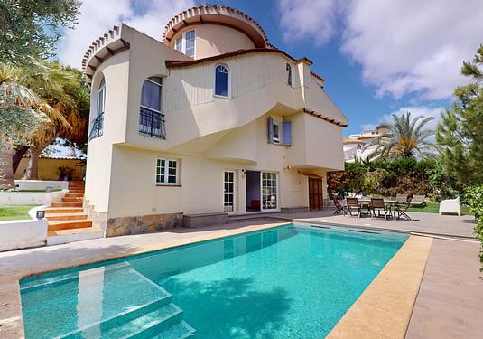 Villa in Orihuela Costa