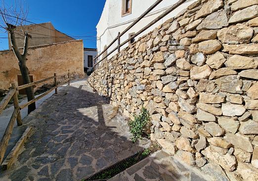 Town house in Alcaucín