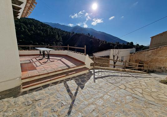 Town house in Alcaucín