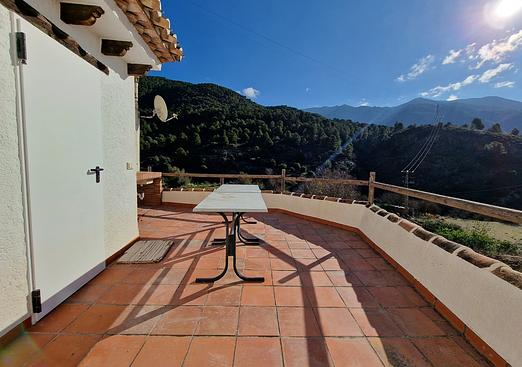 Town house in Alcaucín