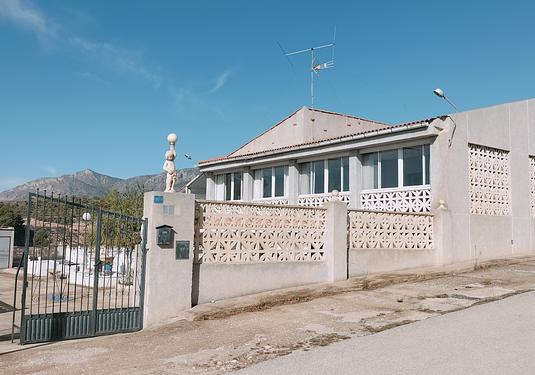 Villa in Crevillent