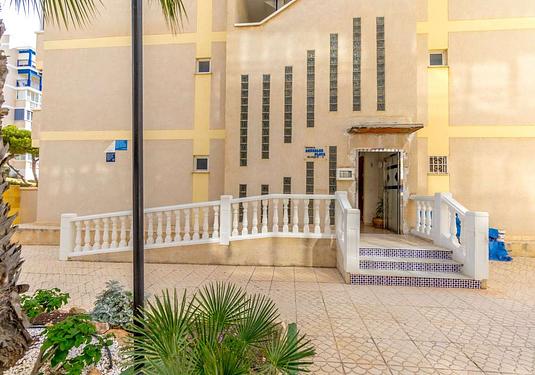 Apartment in Arenales del Sol