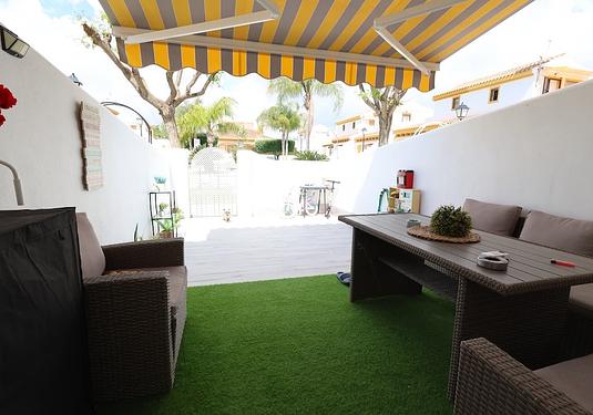 Town house in Torre de La Horadada