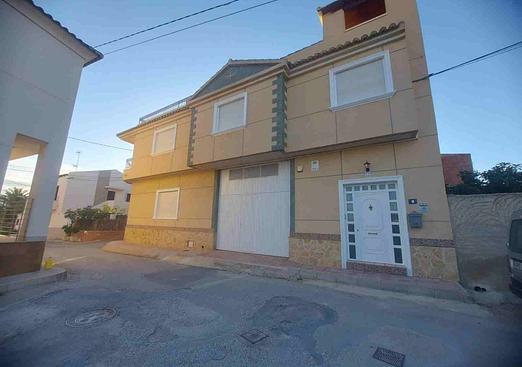 Town house in Orihuela