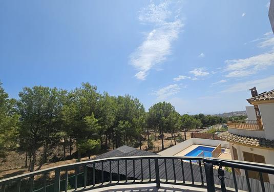 Villa in Sierra Cortina