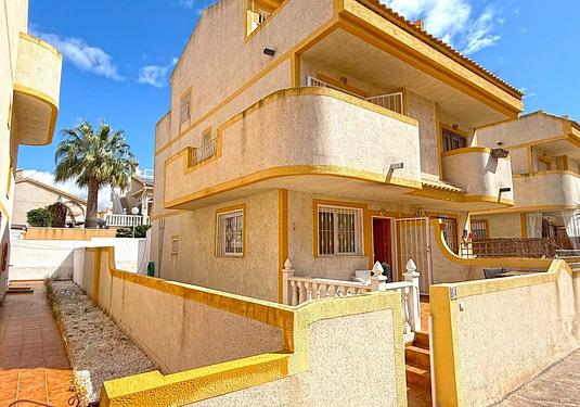 Town house in Orihuela Costa
