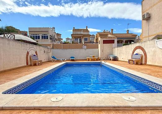 Town house in Orihuela Costa