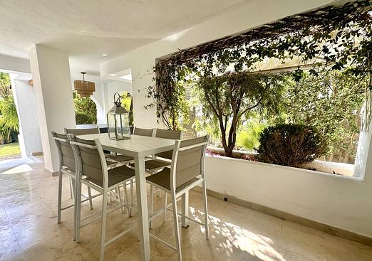 Apartment in Rio Real Golf