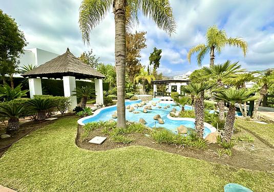 Apartment in Rio Real Golf