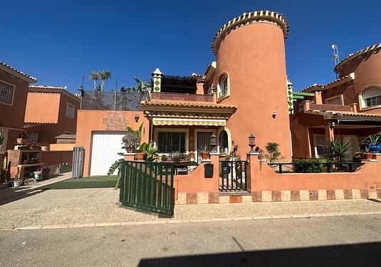 Villa in Orihuela