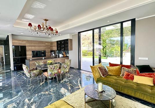 Villa in Las Colinas Golf