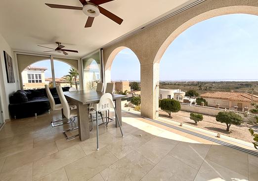 Villa in San Miguel de Salinas