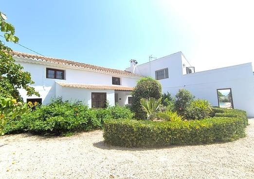 Villa in Villena