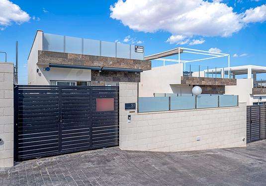 Villa in Orihuela Costa