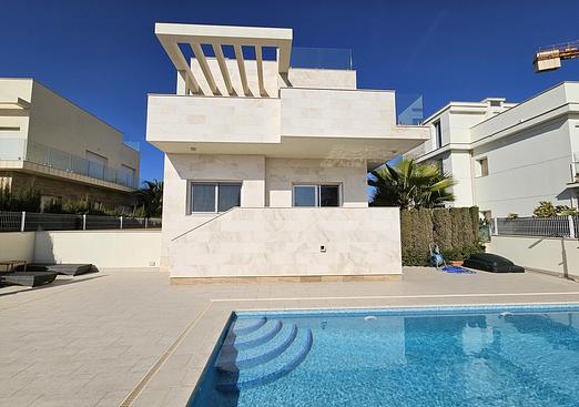 Villa in La Zenia