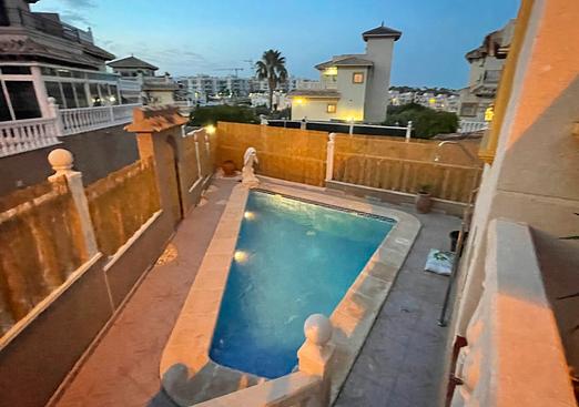 Town house in Orihuela Costa