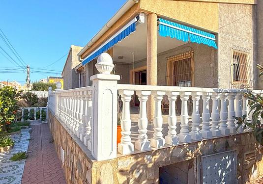 Villa in Torrevieja