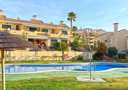 Apartment in Orihuela Costa