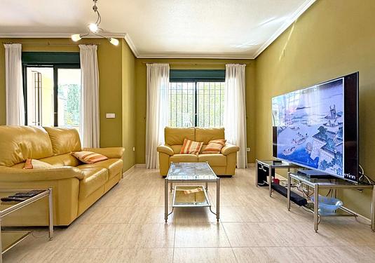 Apartment in Orihuela Costa