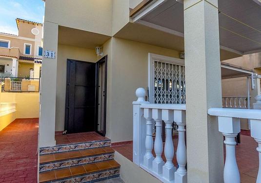 Villa in Orihuela Costa