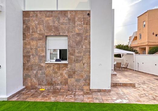 Bungalow in Orihuela Costa