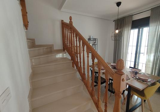 Town house in San Miguel de Salinas