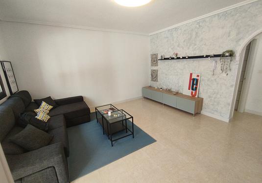 Town house in San Miguel de Salinas