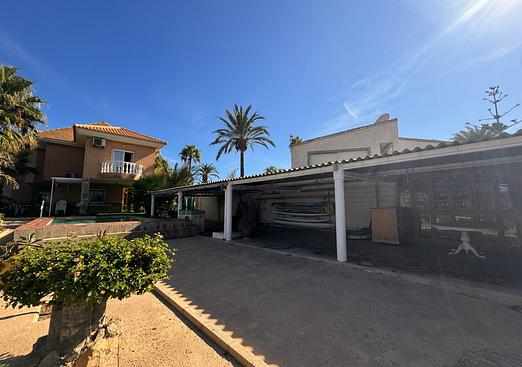 Villa in La Manga del Mar Menor