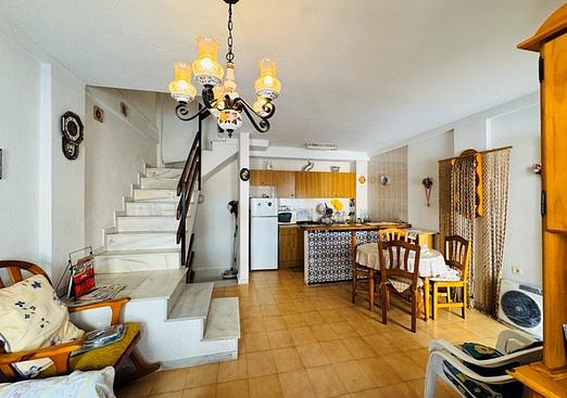 Town house in La Mata