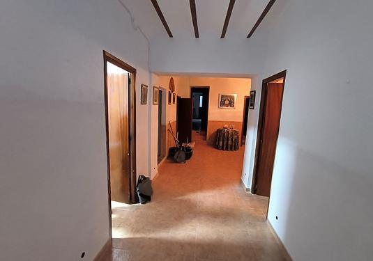 Town house in Raspay