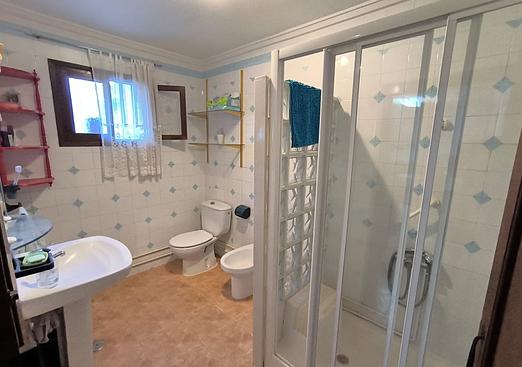 Town house in Raspay